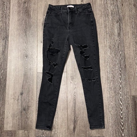 Sonoma Denim - Sonoma Super High Rise Curvy Jegging Black Distressed Jeans Size 9/29W EUC